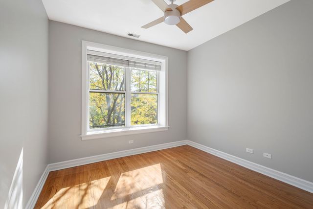 2705 N MILDRED Avenue 3A, Chicago, IL 60614