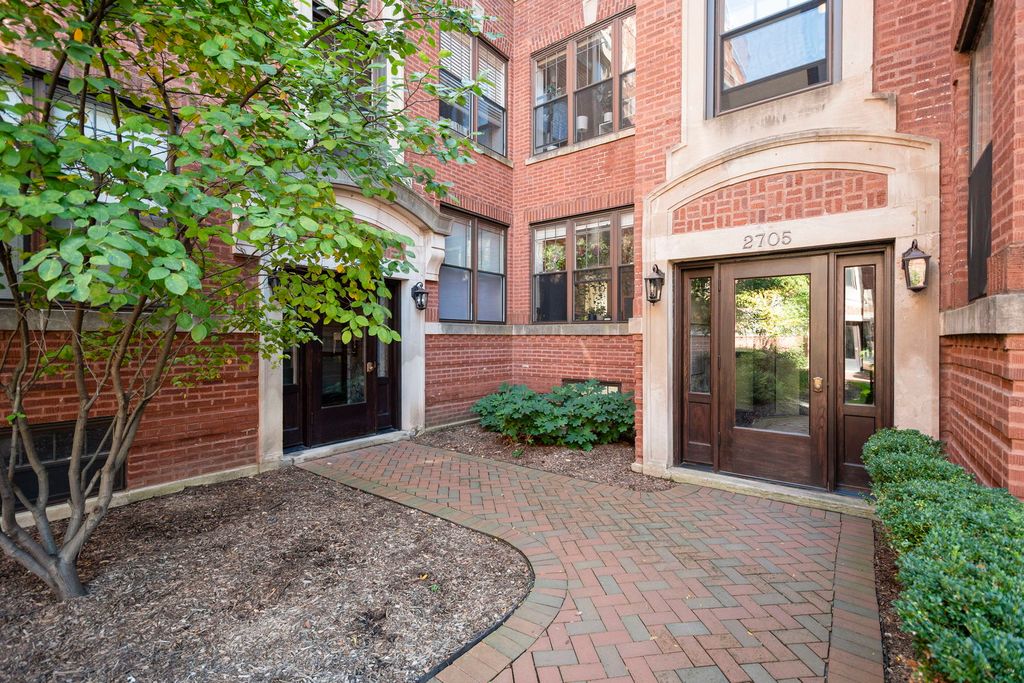 2705 N MILDRED Avenue 3A, Chicago, IL 60614 — photo 2