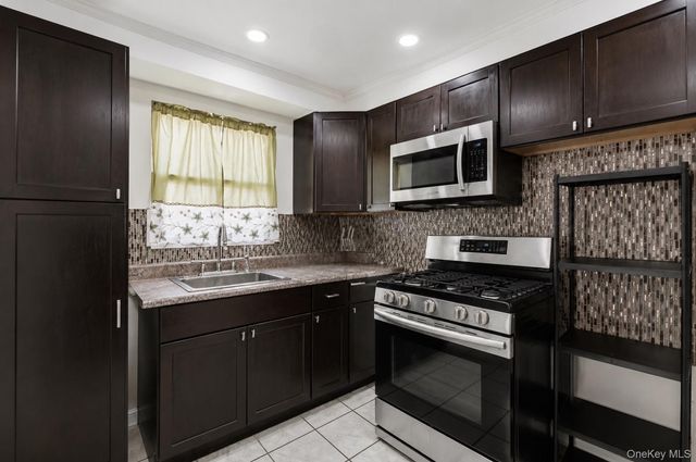 136-10 222nd Street, Laurelton, NY 11413
