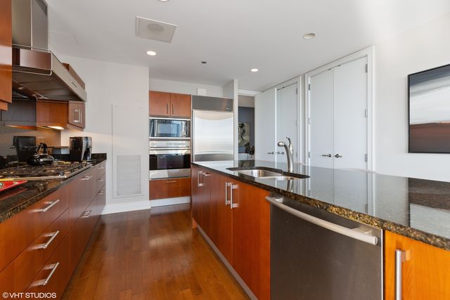401 N WABASH Avenue 41G, Chicago, IL 60611