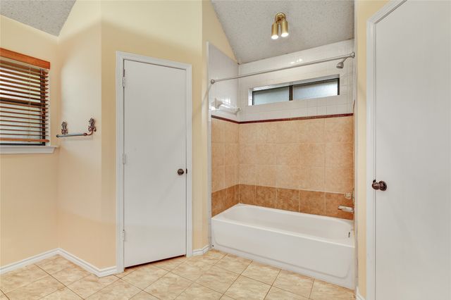 8241 Christie Drive, Frisco, TX 75033