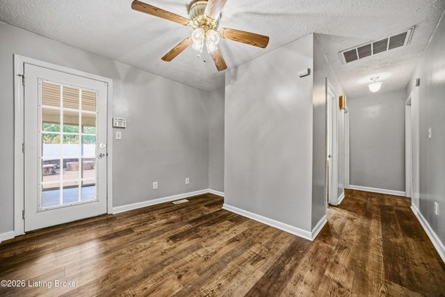 289 Ardmore Ln, Shelbyville, KY 40065