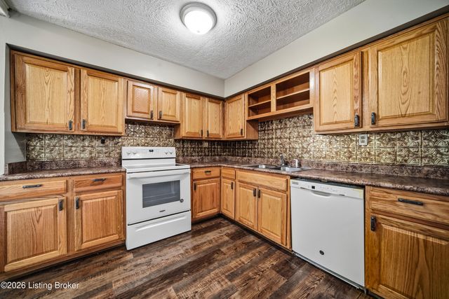 289 Ardmore Ln, Shelbyville, KY 40065