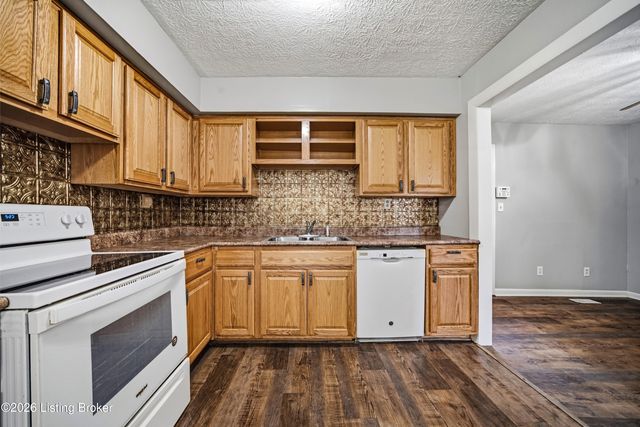 289 Ardmore Ln, Shelbyville, KY 40065