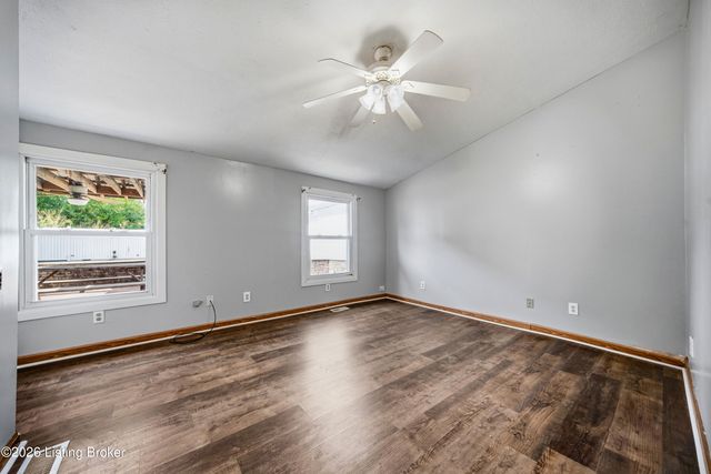 289 Ardmore Ln, Shelbyville, KY 40065