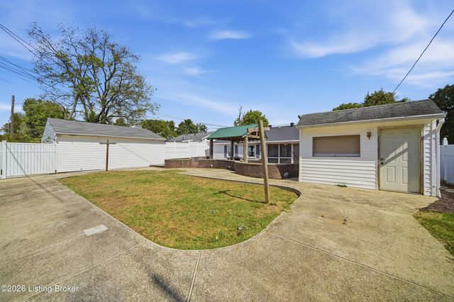 289 Ardmore Ln, Shelbyville, KY 40065
