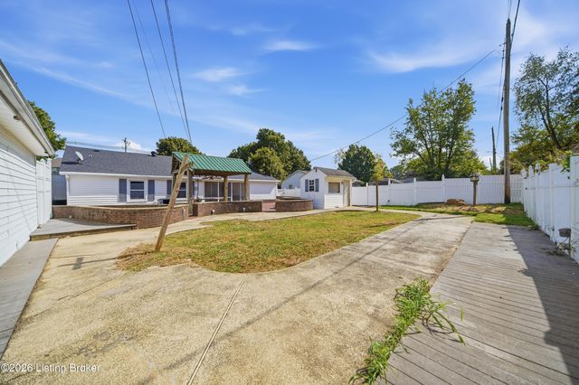 289 Ardmore Ln, Shelbyville, KY 40065