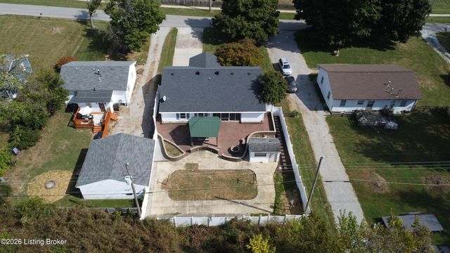 289 Ardmore Ln, Shelbyville, KY 40065