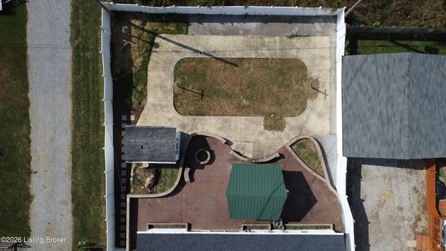 289 Ardmore Ln, Shelbyville, KY 40065