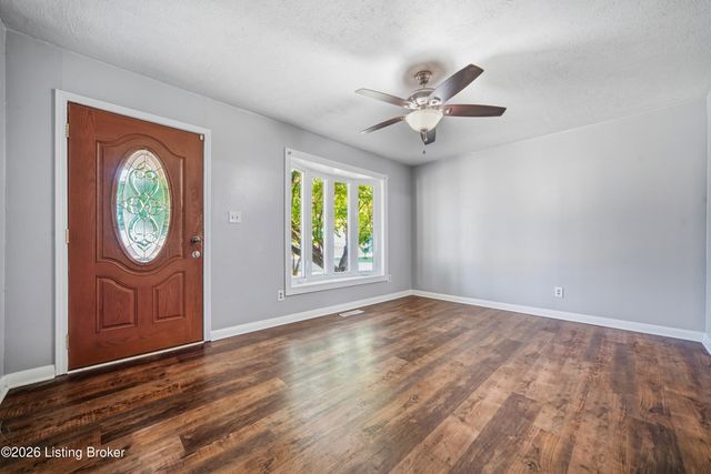 289 Ardmore Ln, Shelbyville, KY 40065