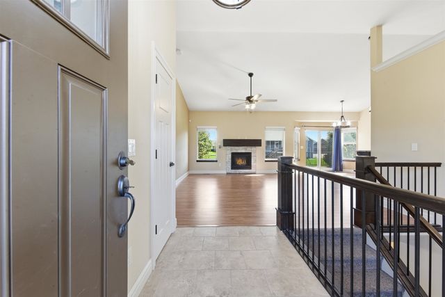 8623 W Candlewood Ct, Wichita, KS 67205