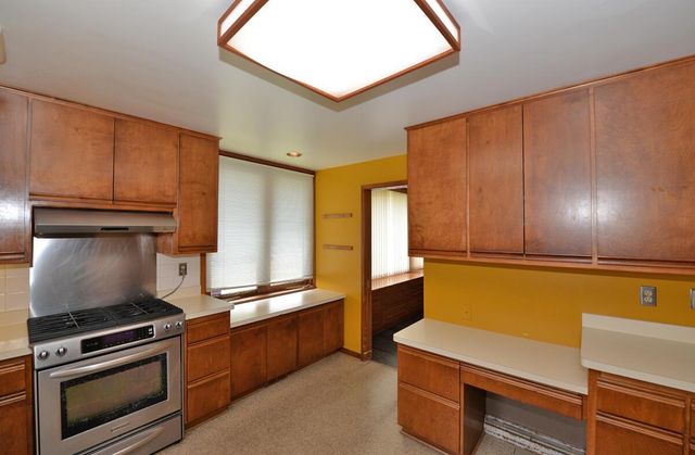 4001 Haven AVENUE, Racine, WI 53405