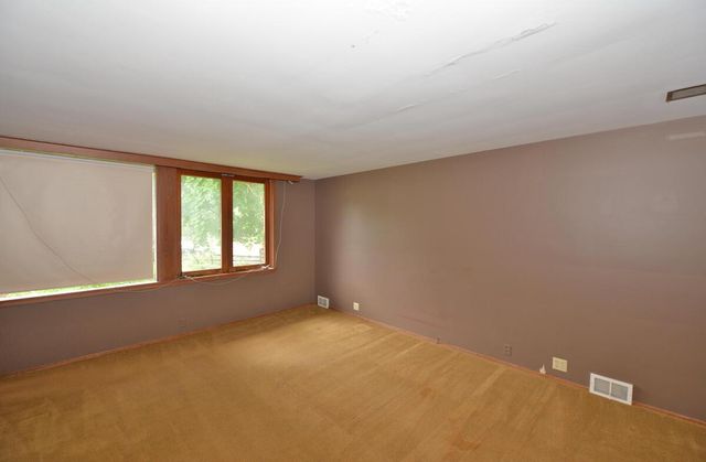 4001 Haven AVENUE, Racine, WI 53405