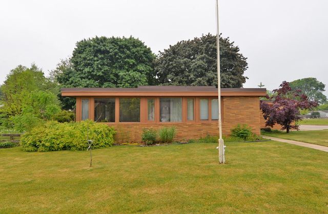 4001 Haven AVENUE, Racine, WI 53405