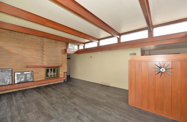 4001 Haven AVENUE, Racine, WI 53405
