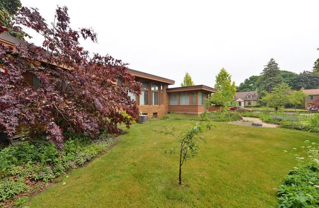 4001 Haven AVENUE, Racine, WI 53405
