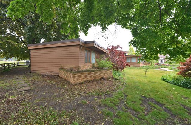 4001 Haven AVENUE, Racine, WI 53405
