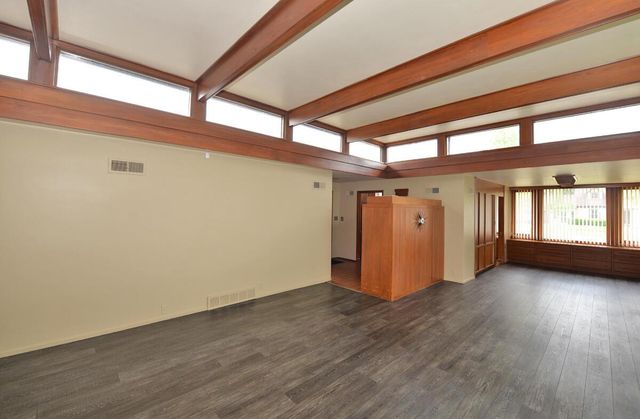 4001 Haven AVENUE, Racine, WI 53405