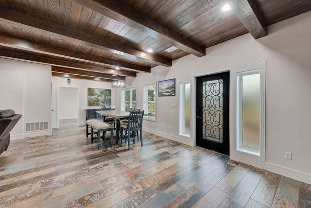 11167 Plainview Road, Krum, TX 76249