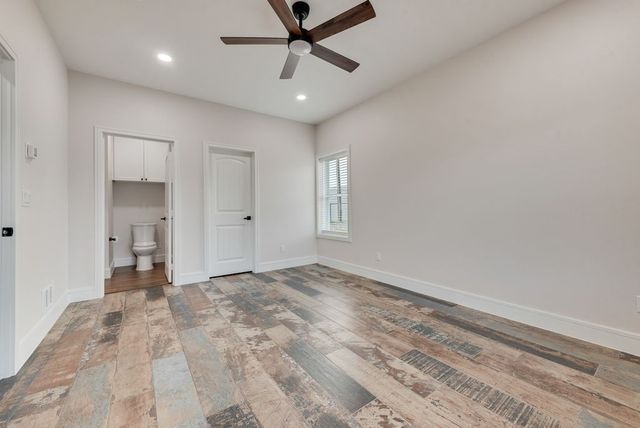 11167 Plainview Road, Krum, TX 76249