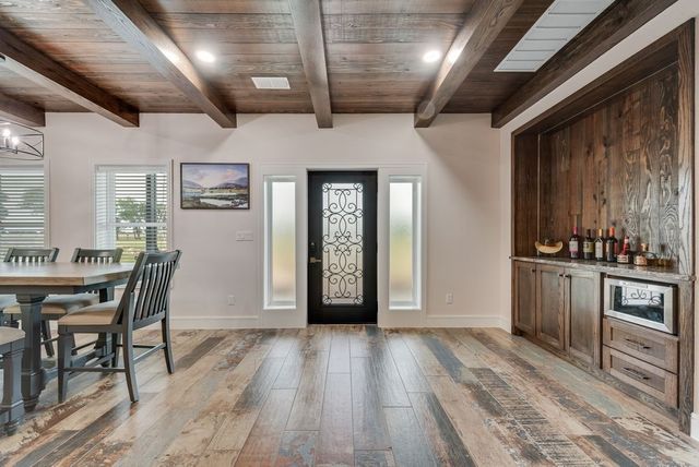 11167 Plainview Road, Krum, TX 76249