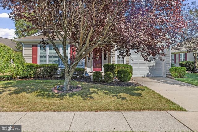 77 MAPLE LEAF CIR, Sewell, NJ 08080