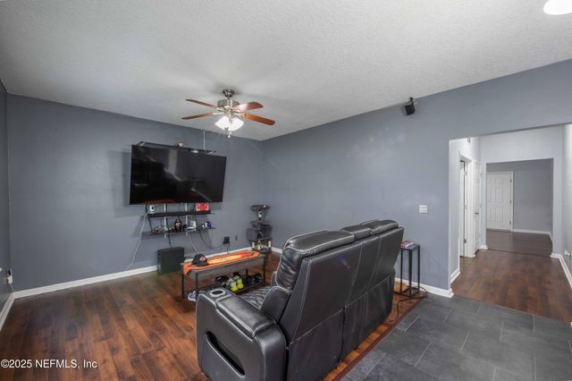 1603 NIGHT OWL Trail, Middleburg, FL 32068