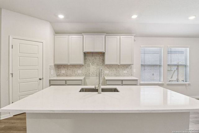 9927 Medicine Hat, San Antonio, TX 78254