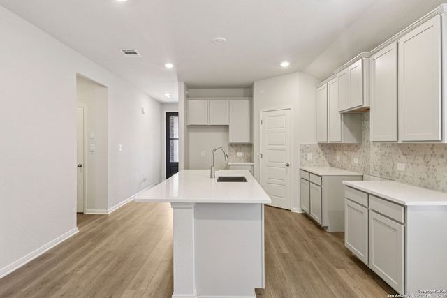 9927 Medicine Hat, San Antonio, TX 78254