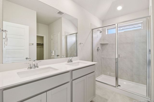 9927 Medicine Hat, San Antonio, TX 78254