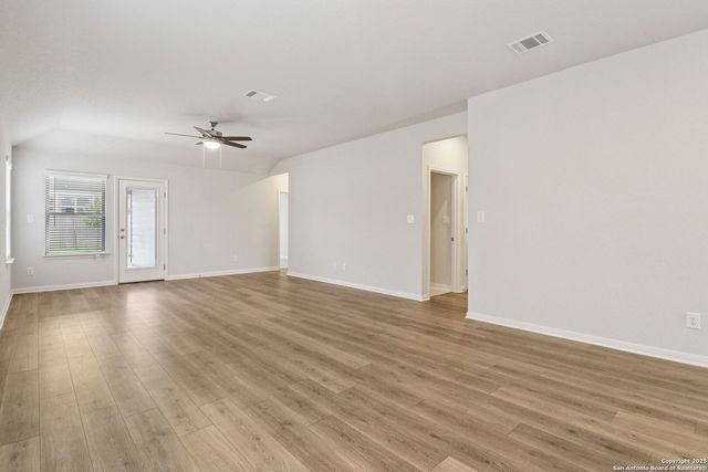 9927 Medicine Hat, San Antonio, TX 78254