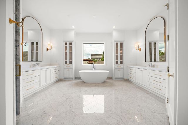 6242 Meadow Lake Lane, Houston, TX 77057