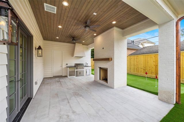 6242 Meadow Lake Lane, Houston, TX 77057