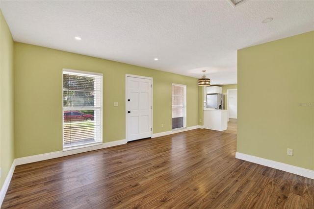 2340 MERRILY CIRCLE S, Seffner, FL 33584