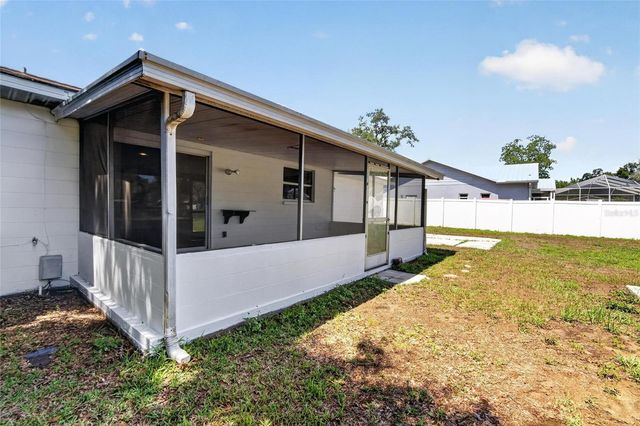 2340 MERRILY CIRCLE S, Seffner, FL 33584