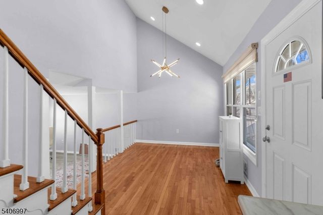 160 Brown Ave, Woodbridge Twp., NJ 08830