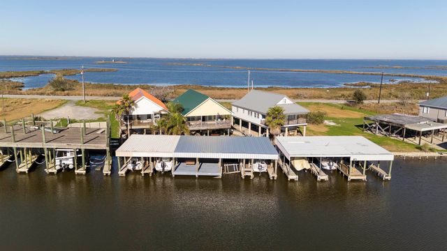 6739 Highway 56 Highway, Chauvin, LA 70344