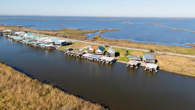 6739 Highway 56 Highway, Chauvin, LA 70344