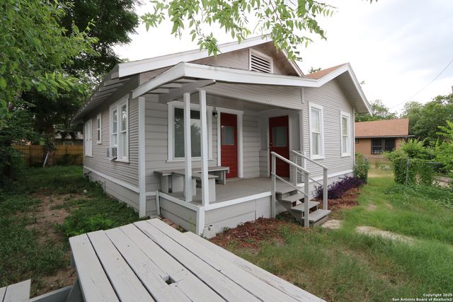 1948 W Mayfield, San Antonio, TX 78211