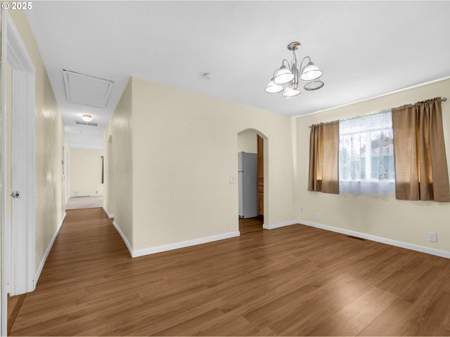 125 Sw CEDAR Ave, Warrenton, OR 97146