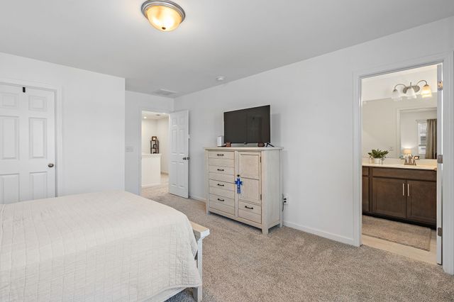 105 Timber Crest Trl, White Bluff, TN 37187