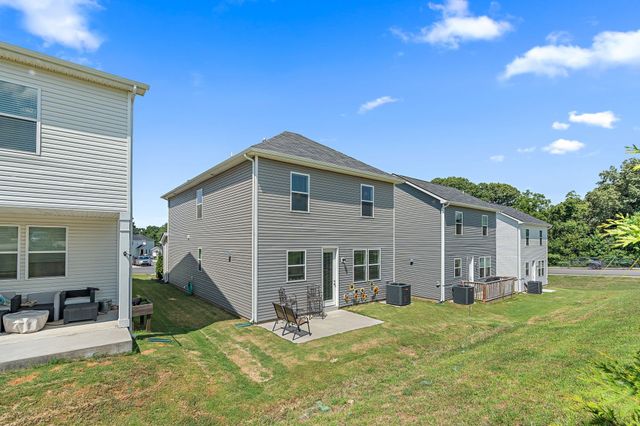 105 Timber Crest Trl, White Bluff, TN 37187