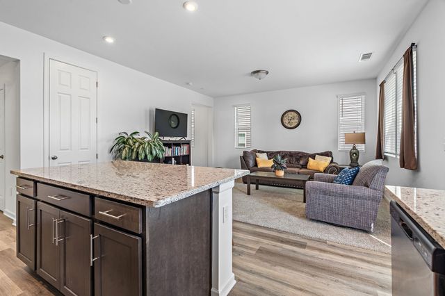 105 Timber Crest Trl, White Bluff, TN 37187