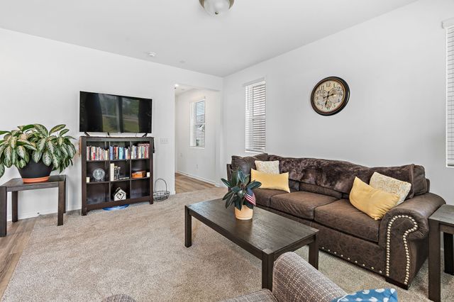 105 Timber Crest Trl, White Bluff, TN 37187