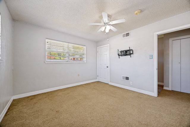 2506 Easy Street, Denison, TX 75020