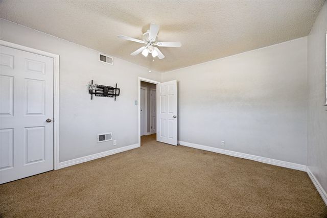 2506 Easy Street, Denison, TX 75020