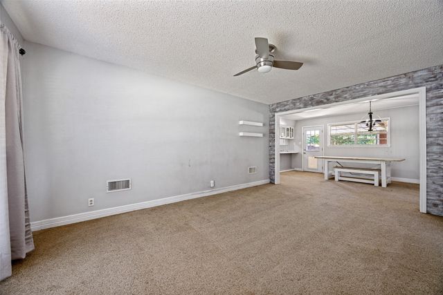 2506 Easy Street, Denison, TX 75020