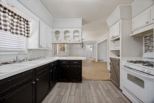 2506 Easy Street, Denison, TX 75020