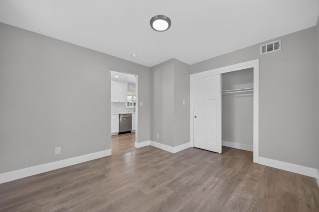 2624 51st St, Sacramento, CA 95817
