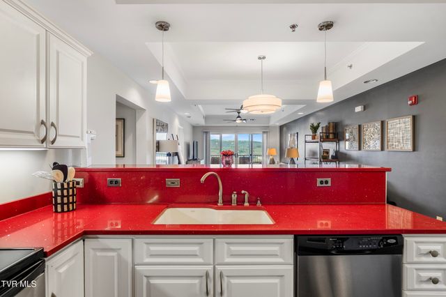 210 Raceday Center Drive, 1304, Bristol, TN 37620